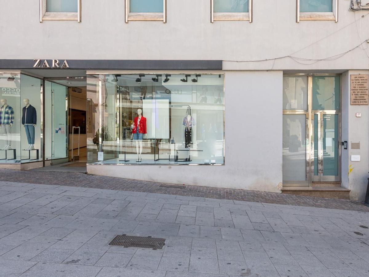 Apartment On Shopping Street Cagliari Bagian luar foto
