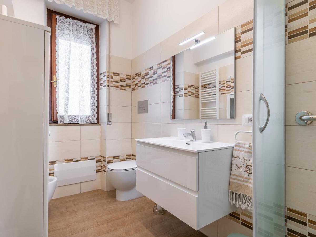 Apartment On Shopping Street Cagliari Bagian luar foto